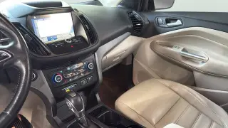 Ford Escape 2019 SEL 4dr SUV
