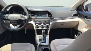 Hyundai ELANTRA 2019 SE 4p Sedan 6M