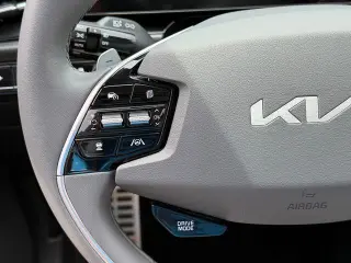 Kia Niro 2023 EX Touring 4 puertas Crossover