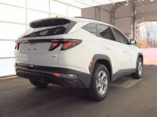 Hyundai TUCSON 2024 AWD SEL SUV de 4 puertas (lanzamiento a mitad de año)
