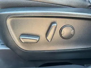 Ford Escape 2020 AWD Titanium 4dr SUV