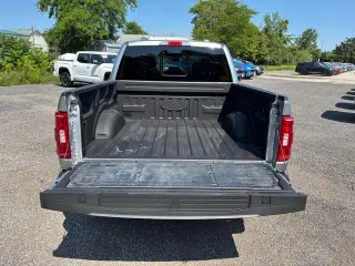 Ford F-150 2023 4x4 XLT 4 puertas SuperCrew 5.5 ft. SB
