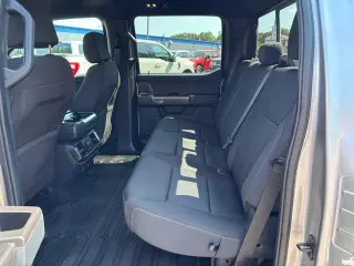 Ford F-150 2023 4x4 XLT 4 puertas SuperCrew 5.5 ft. SB