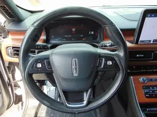 Lincoln Aviator 2020 AWD Reserve 4dr SUV
