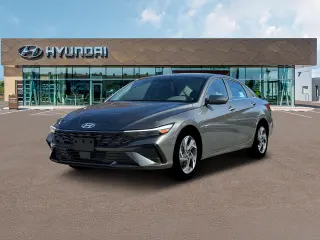Hyundai ELANTRA 2025 SEL Conveniencia 4p Sedan