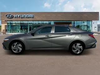 Hyundai ELANTRA 2025 SEL Conveniencia 4p Sedan