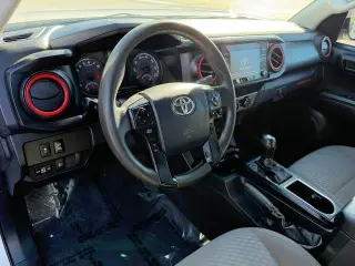 Toyota Tacoma 2020 4x4 TRD Pro 4 puertas Cabina Doble 5.0 pies Cama corta 6M
