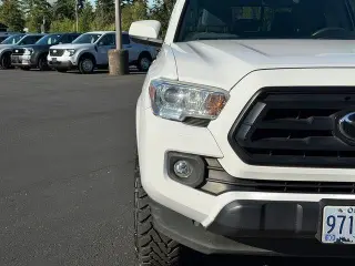 Toyota Tacoma 2020 4x4 TRD Pro 4 puertas Cabina Doble 5.0 pies Cama corta 6M