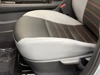 Nissan Kicks 2021 SR 4dr Crossover
