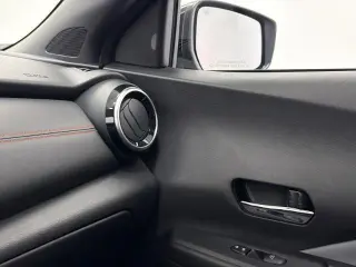 Nissan Kicks 2021 SR 4dr Crossover