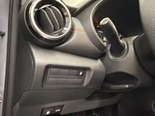 Nissan Kicks 2021 SR 4dr Crossover