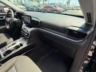 Ford Explorer 2023 XLT SUV 4 puertas