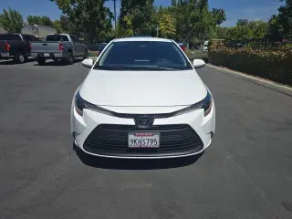 Toyota Corolla 2024 LE Sedán 4p.