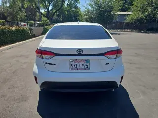 Toyota Corolla 2024 LE Sedán 4p.