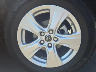 Toyota RAV4 Hybrid 2019 AWD XLE 4p SUV