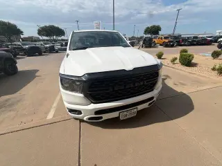 Ram 1500 2024 4x4 Big Horn 4p Cabina Completa 5.6 pies Cajón Pickup