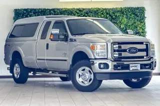 Ford F-250 Super Duty 2011 4x4 XLT 4p SuperCab 6.8 ft. SB Camioneta