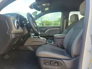 Chevrolet Colorado 2024 4x4 ZR2 4p Cabina de Tripulación 5 pies de caja larga
