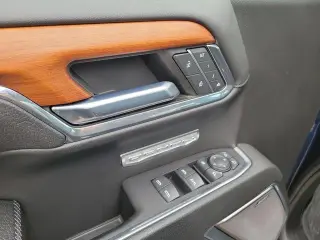GMC Sierra 1500 2022 4x4 Denali 4p. Cabina de Tripulación 5,8 pies LB