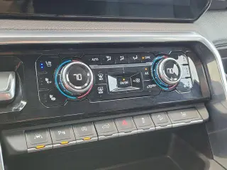 GMC Sierra 1500 2022 4x4 Denali 4p. Cabina de Tripulación 5,8 pies LB