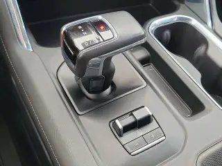 GMC Sierra 1500 2022 4x4 Denali 4p. Cabina de Tripulación 5,8 pies LB