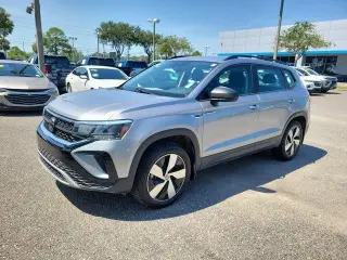 Volkswagen Taos 2024 AWD S 4Motion 4p SUV