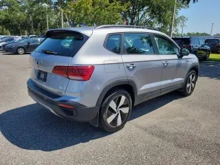 Volkswagen Taos 2024 AWD S 4Motion 4p SUV