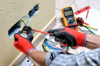 Instalaciones Eléctricas DM