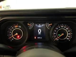 Jeep Wrangler 2024 4x4 Sport SUV de 4 puertas