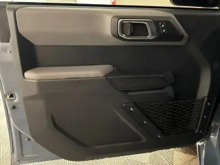 Ford Bronco 2023 4x4 Big Bend SUV de 4 puertas