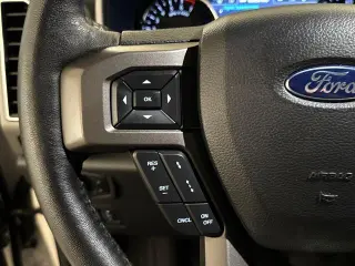 Ford Expedition MAX 2019 4x2 XLT SUV de 4 puertas
