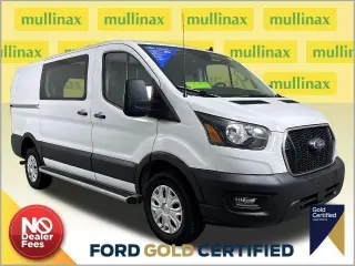Ford Transit 2025 250 de 3 puertas, distancia entre ejes larga (LWB), techo bajo, furgoneta de carga