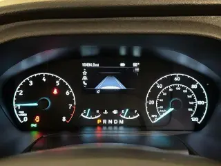 Ford Transit 2025 250 Cargo Van de 3 puertas, batalla larga y techo bajo