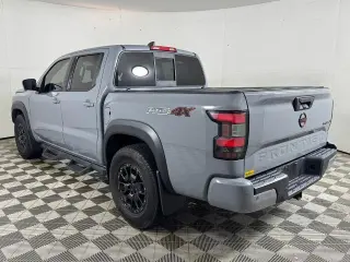 Nissan Frontier 2022 4x4 PRO-4X 4p Crew Cab 5 pies SB