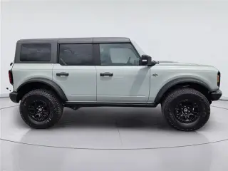 Ford Bronco 2022 4x4 Base Advanced SUV de 4 puertas