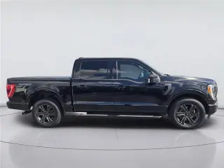 Ford F-150 2023 4x2 XL 4 puertas SuperCrew 5.5 pies caja corta
