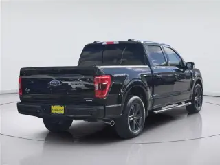 Ford F-150 2023 4x2 XL 4 puertas SuperCrew 5.5 pies caja corta
