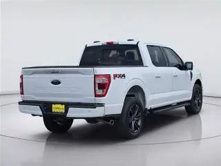 Ford F-150 2022 4x4 XL 4 puertas SuperCrew 5.5 pies SB