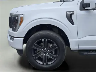 Ford F-150 2022 4x4 XL 4 puertas SuperCrew 5.5 pies SB