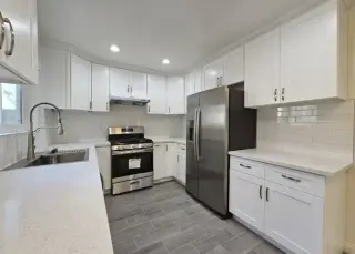 2 Bed in Carson, Move In Ready