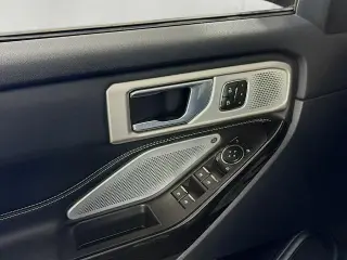 Ford Explorer 2023 AWD ST SUV de 4 puertas