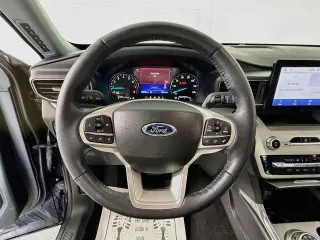 Ford Explorer 2023 AWD XLT SUV de 4 puertas