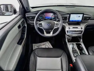 Ford Explorer 2023 AWD XLT SUV de 4 puertas