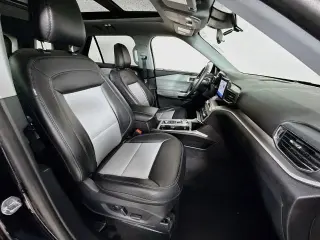Ford Explorer 2023 AWD XLT SUV de 4 puertas