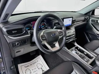 Ford Explorer 2023 AWD XLT SUV de 4 puertas