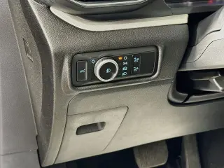 Ford Explorer 2023 AWD XLT SUV de 4 puertas