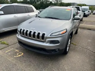Jeep Cherokee 2015 Latitude SUV de 4 puertas