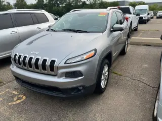 Jeep Cherokee 2015 Latitude SUV de 4 puertas