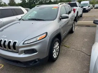 Jeep Cherokee 2015 Latitude SUV de 4 puertas
