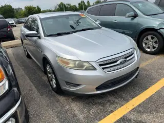 Ford Taurus 2011 SEL sedán de 4 puertas